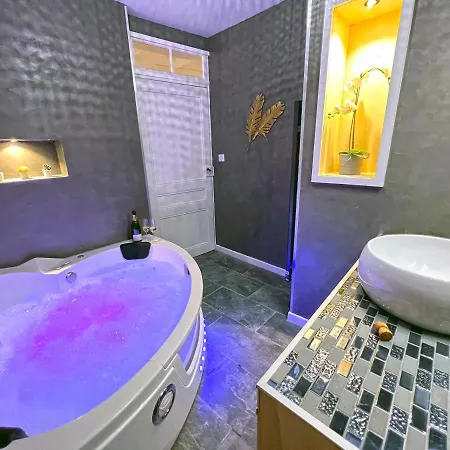 Cosy Avec Jacuzzi Classe 3 Etoiles Prázdninový dům
